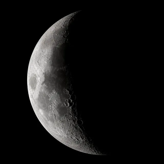 Crescent moon